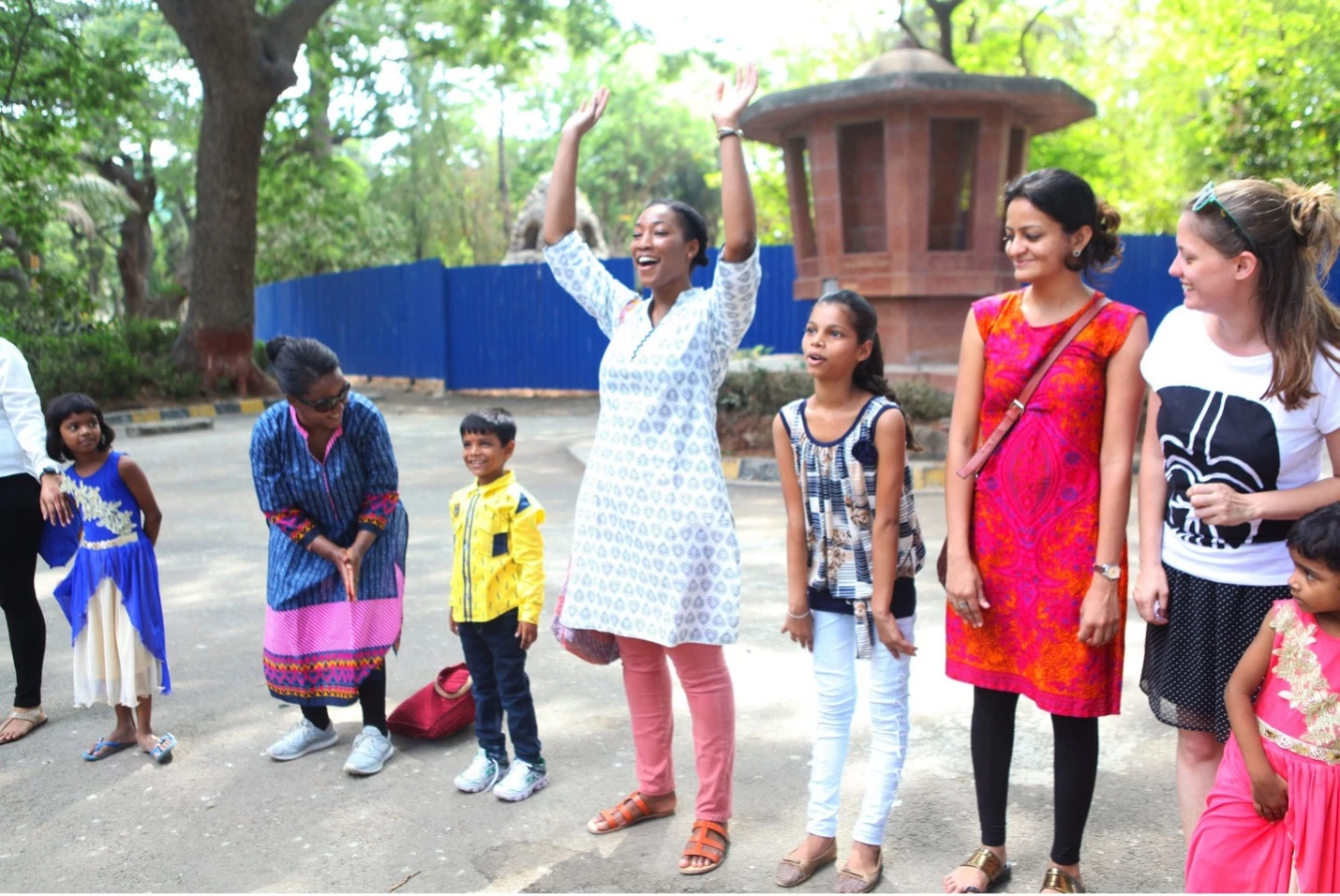Members of the JDC Entwine Global Leaders Trip support "Sunday Funday" activities at the Mumbai Zoo for children from the Kawa East Slum